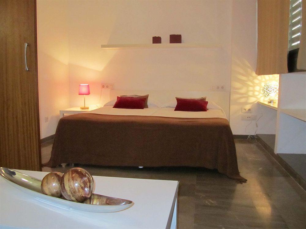 Apartamentos Living Valencia-Vitoria Экстерьер фото