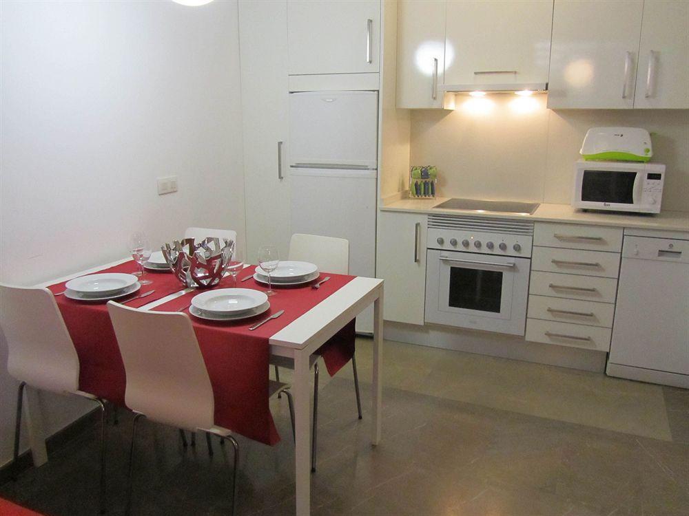 Apartamentos Living Valencia-Vitoria Экстерьер фото
