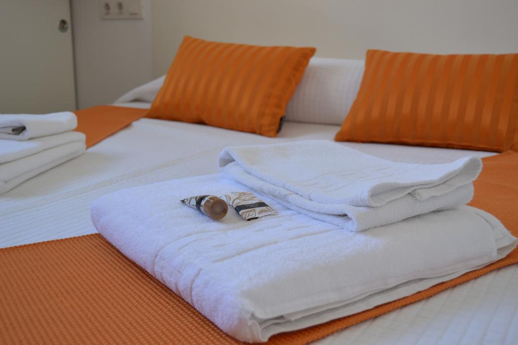 Apartamentos Living Valencia-Vitoria Номер фото