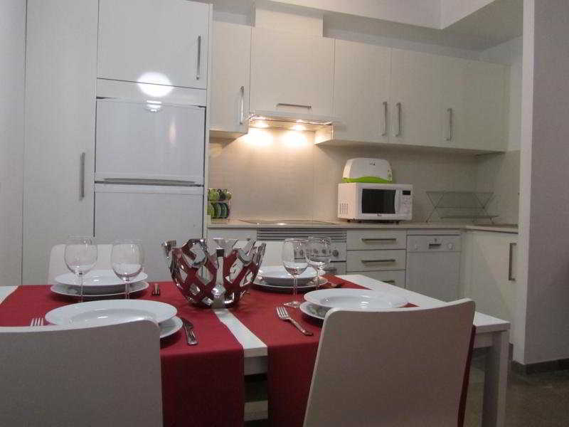 Apartamentos Living Valencia-Vitoria Экстерьер фото